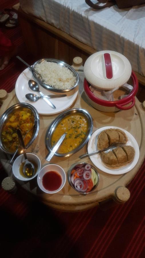 Tirthan Ecostay Gushaini Bagian luar foto